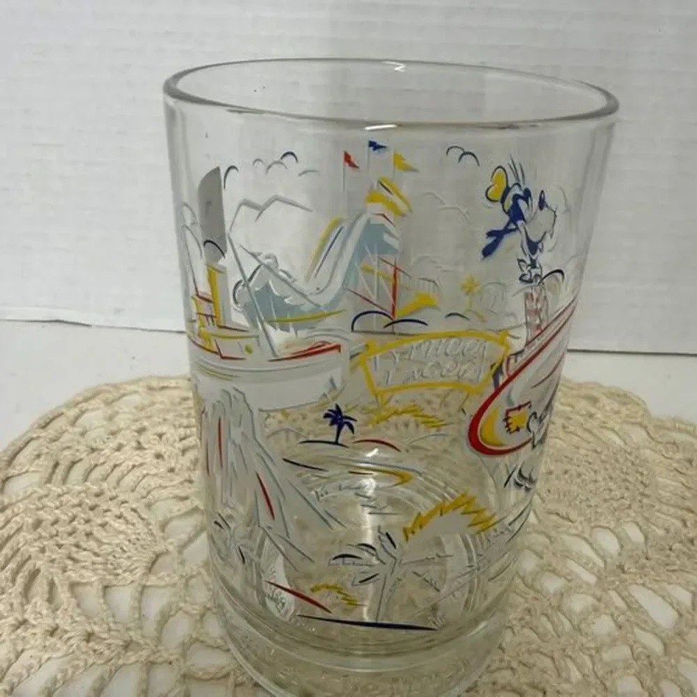 McDonald's Disney World 25th Anniversary Goofy Glass